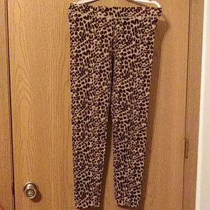 PINK Victoria's secret animal print leggings